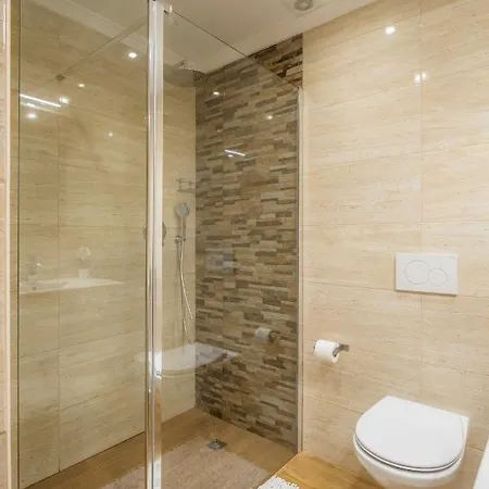 Santo Amaro * 라고스