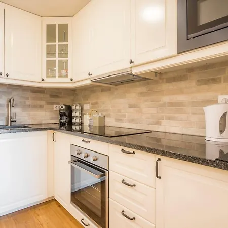 Santo Amaro * 라고스